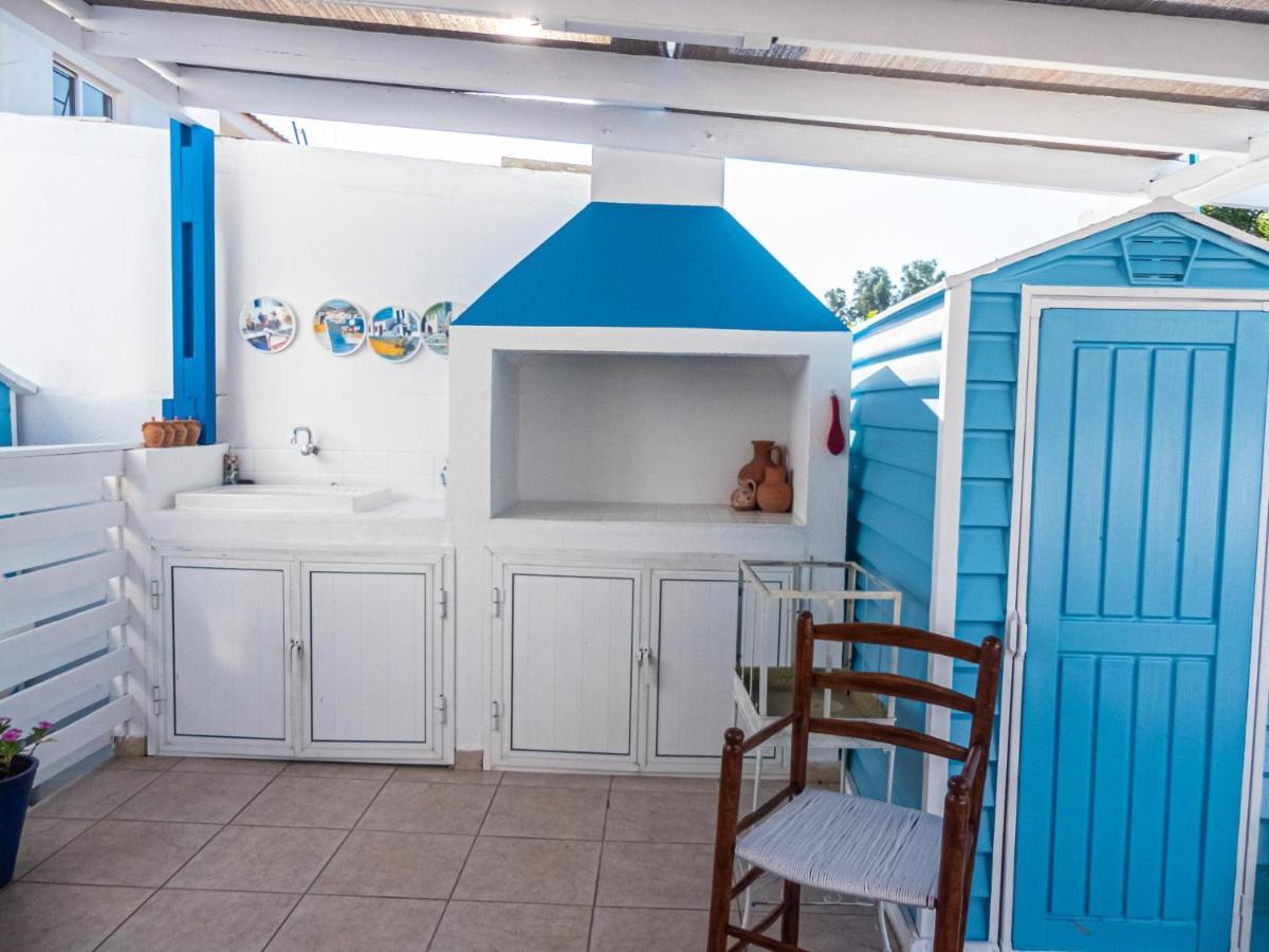 Greek Island Style 2 Bedroom Villa With Pool Next To The Sea Larnaca Extérieur photo